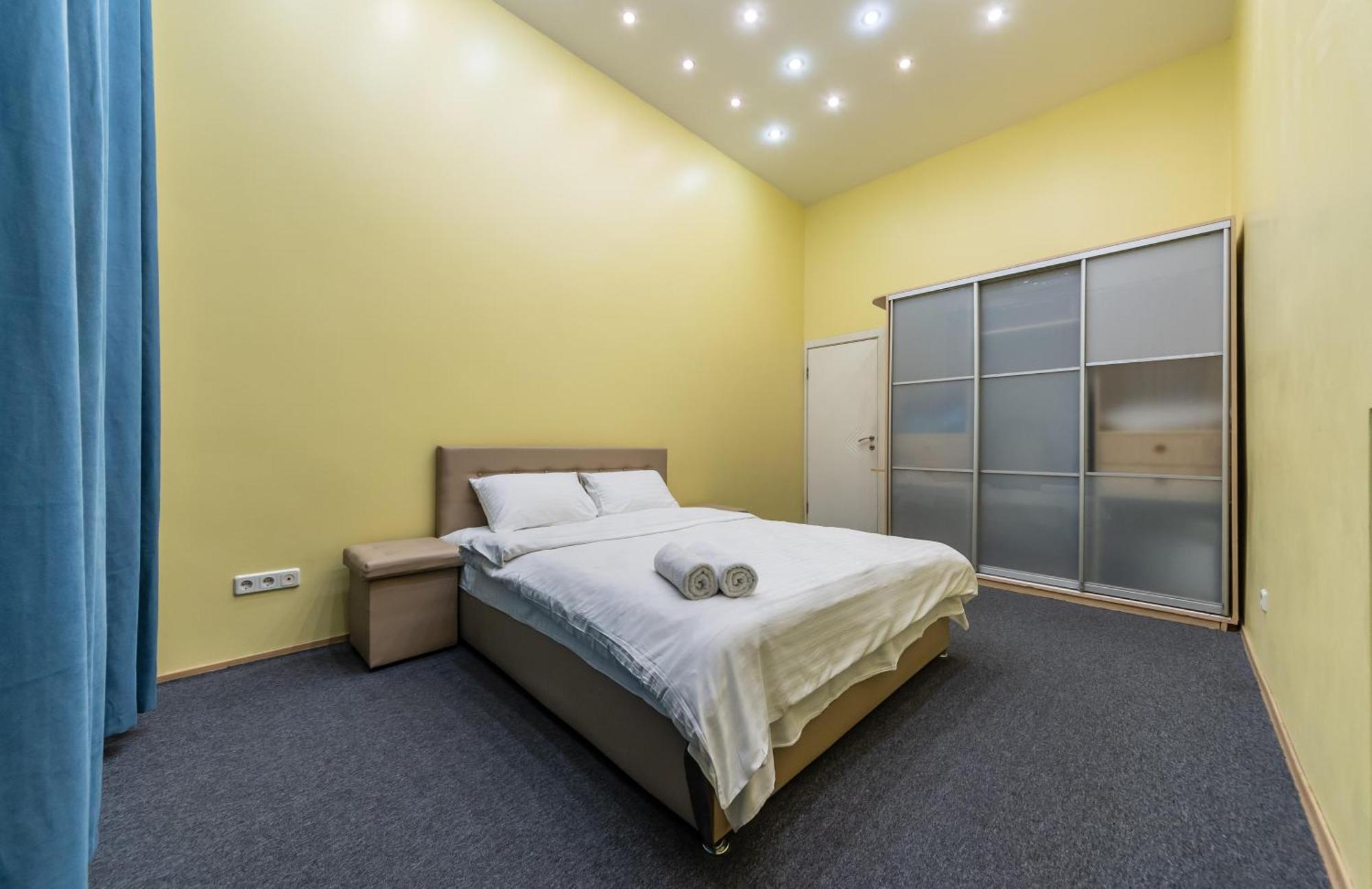 Kievacccommodation Near Gulliver 24H Self Check-In Buitenkant foto