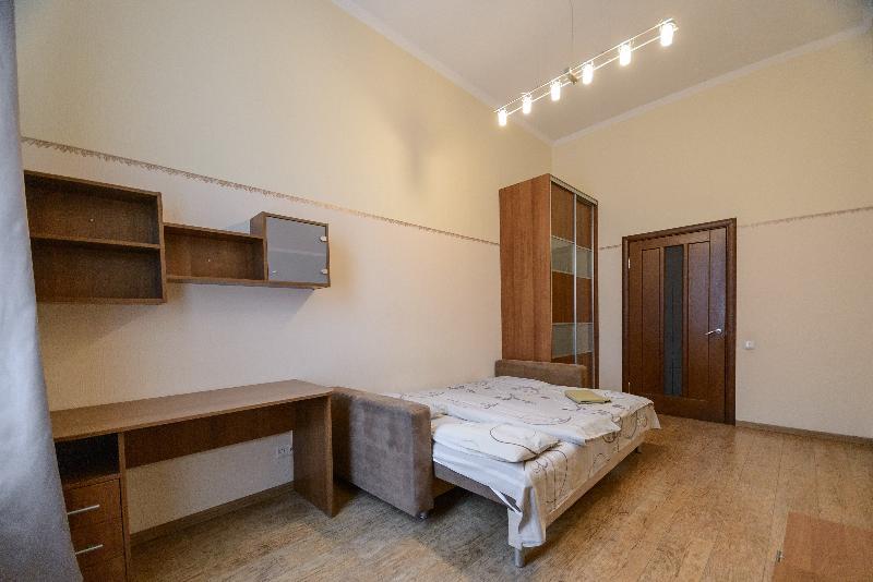 Kievacccommodation Near Gulliver 24H Self Check-In Buitenkant foto